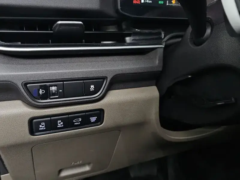 2024 Kia Carnival с пробегом 51 025 км