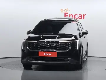2024 Kia Carnival с пробегом 19 698 км
