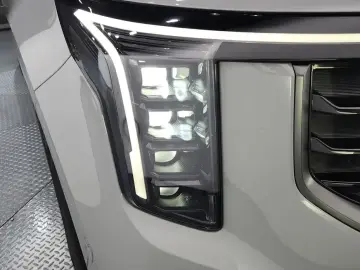2024 Kia Carnival с пробегом 33 433 км