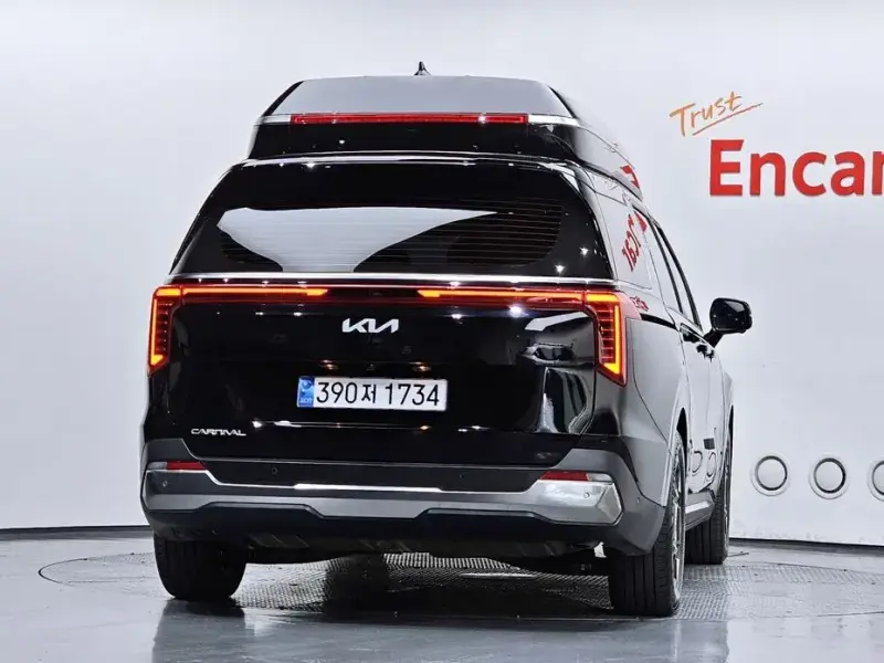 2024 Kia Carnival с пробегом 59 365 км