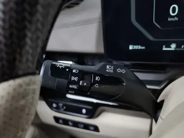 2024 Kia Carnival с пробегом 33 433 км
