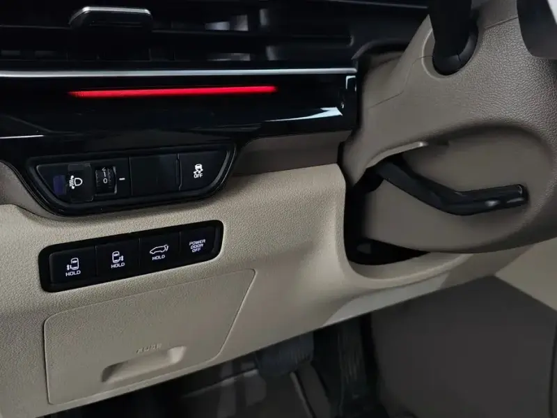 2024 Kia Carnival с пробегом 59 365 км