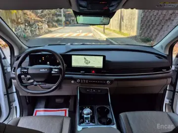 2024 Kia Carnival с пробегом 28 100 км