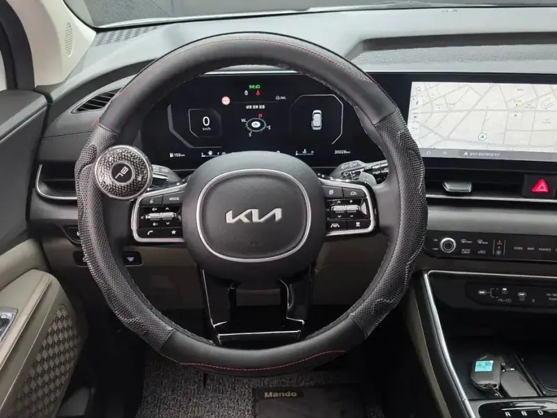 2024 Kia Carnival с пробегом 35 028 км