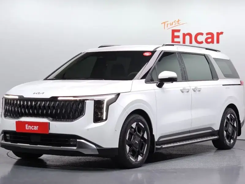 2024 Kia Carnival с пробегом 52 448 км
