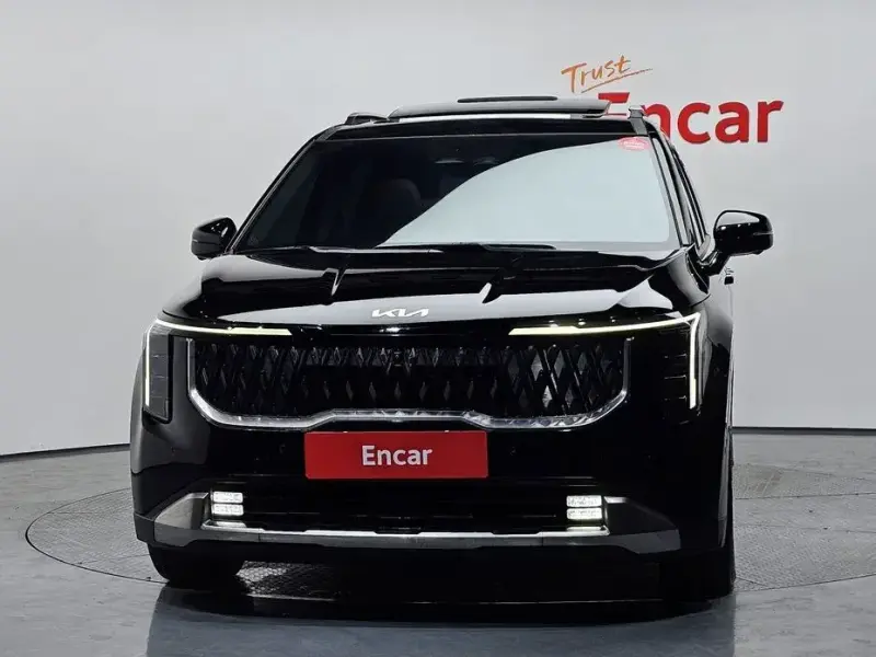 2024 Kia Carnival с пробегом 40 318 км