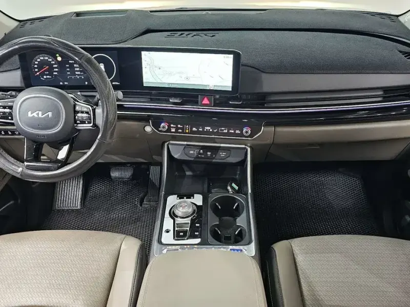 2024 Kia Carnival с пробегом 40 318 км