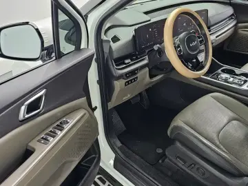 2024 Kia Carnival с пробегом 52 448 км