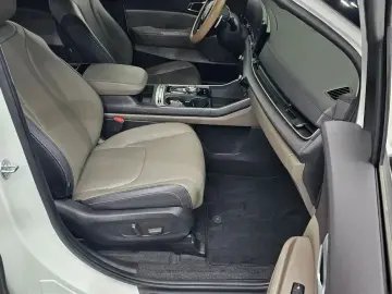 2024 Kia Carnival с пробегом 52 448 км