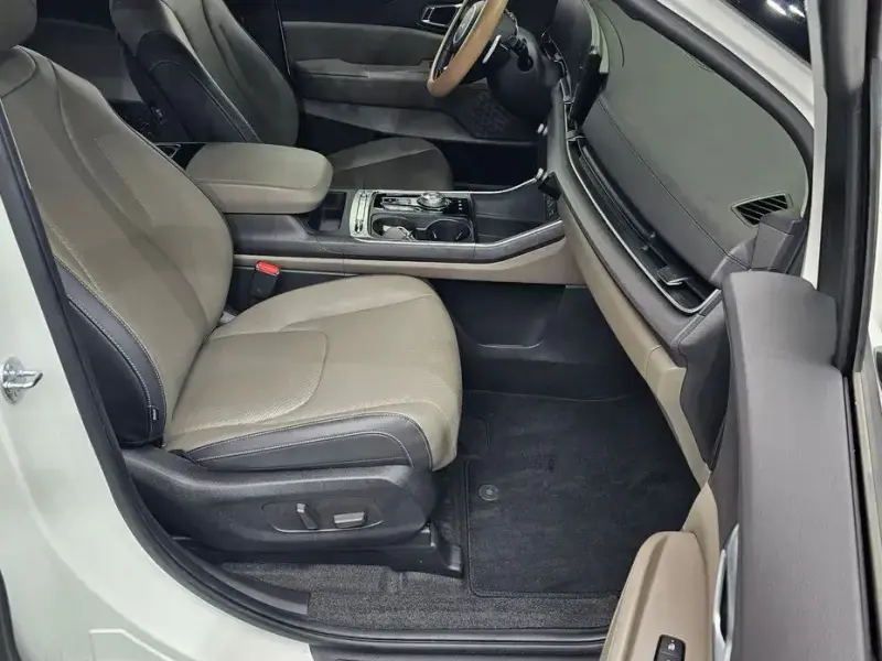 2024 Kia Carnival с пробегом 52 448 км