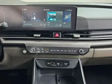 2024 Kia Carnival с пробегом 52 448 км