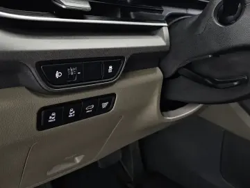 2024 Kia Carnival с пробегом 52 448 км