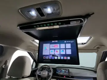 2024 Kia Carnival с пробегом 42 487 км