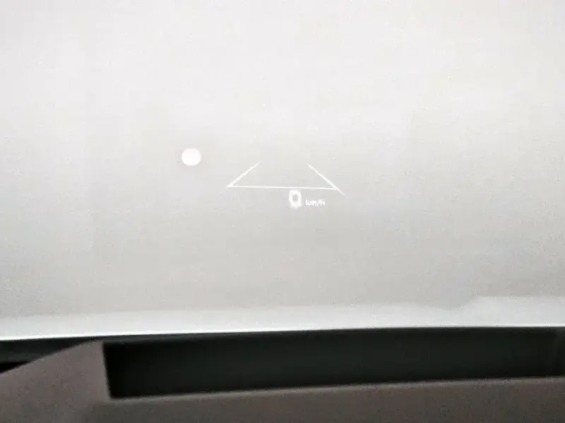 2025 Kia Carnival с пробегом 10 538 км