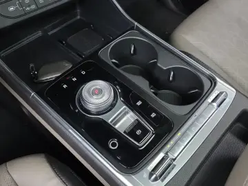 2024 Kia Carnival с пробегом 30 043 км
