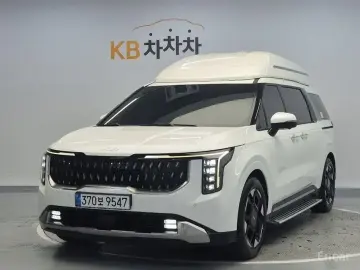2024 Kia Carnival с пробегом 45 262 км