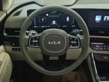 2024 Kia Carnival с пробегом 45 262 км