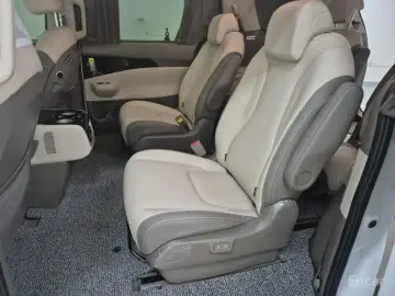 2024 Kia Carnival с пробегом 45 262 км