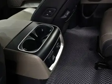 2024 Kia Carnival с пробегом 59 603 км