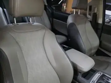 2025 Kia Carnival с пробегом 20 100 км