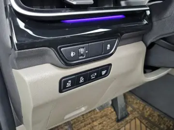 2024 Kia Carnival с пробегом 27 891 км