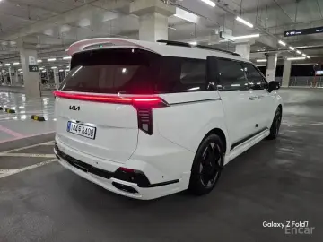 2023 Kia Carnival с пробегом 34 547 км