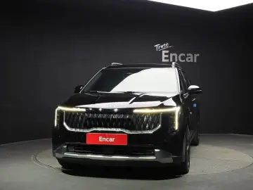 2024 Kia Carnival с пробегом 65 636 км