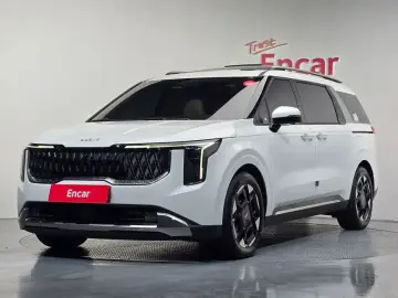 2023 Kia Carnival с пробегом 21 566 км