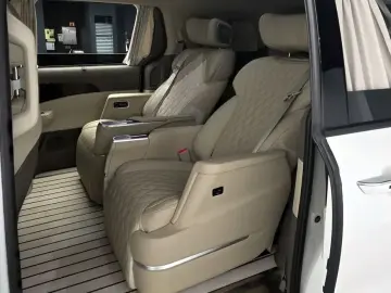 2024 Kia Carnival с пробегом 32 920 км