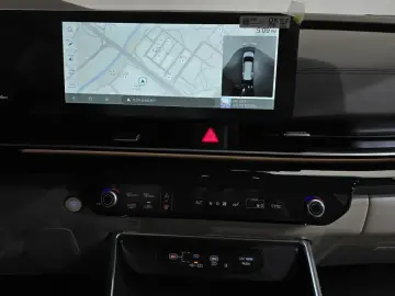 2023 Kia Carnival с пробегом 21 566 км