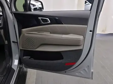 2024 Kia Carnival с пробегом 40 253 км