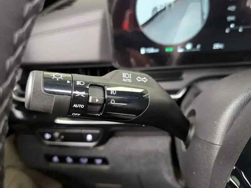 2024 Kia Carnival с пробегом 40 253 км