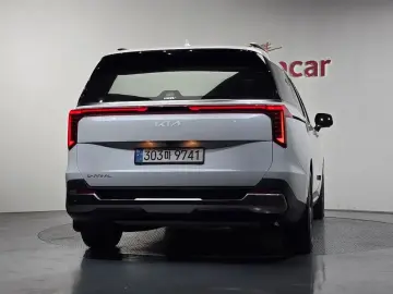 2024 Kia Carnival с пробегом 31 548 км