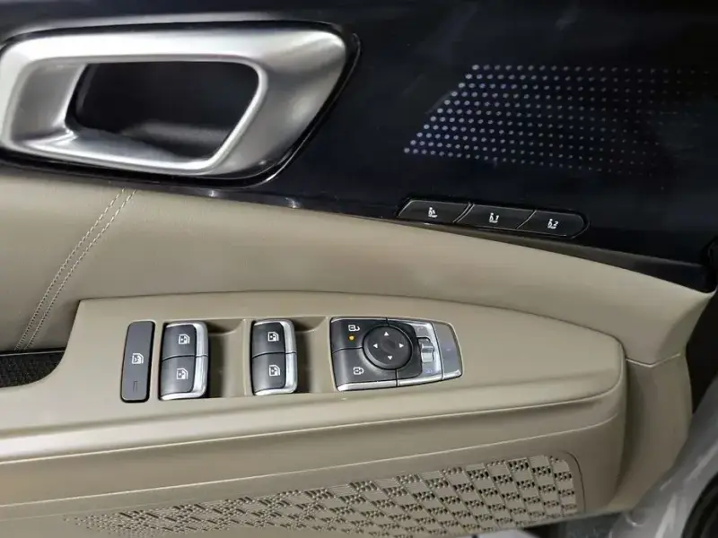 2024 Kia Carnival с пробегом 40 253 км