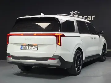 2024 Kia Carnival с пробегом 75 342 км