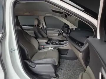 2024 Kia Carnival с пробегом 75 342 км