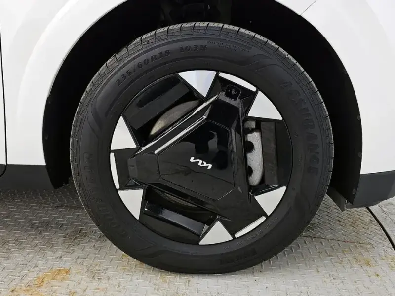 2024 Kia Carnival с пробегом 64 251 км