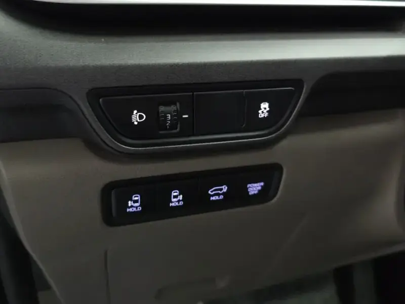2024 Kia Carnival с пробегом 31 548 км
