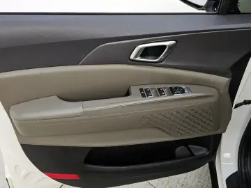 2024 Kia Carnival с пробегом 64 251 км