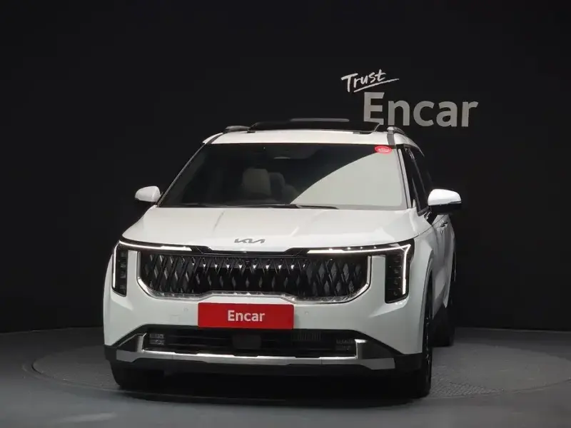 2025 Kia Carnival с пробегом 2 231 км