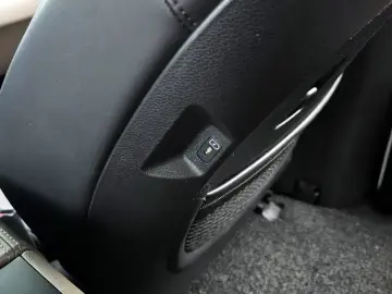 2024 Kia Carnival с пробегом 64 251 км
