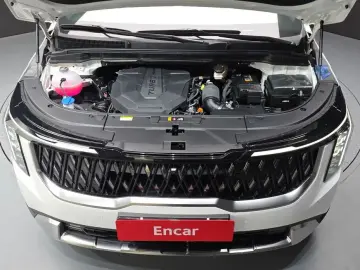 2025 Kia Carnival с пробегом 2 231 км
