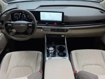 2025 Kia Carnival с пробегом 2 231 км