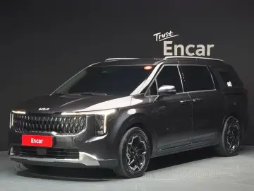 2023 Kia Carnival с пробегом 33 089 км