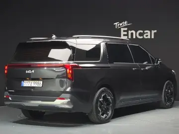 2023 Kia Carnival с пробегом 33 089 км