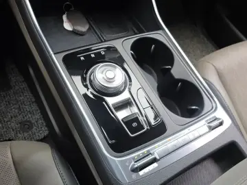 2023 Kia Carnival с пробегом 33 089 км