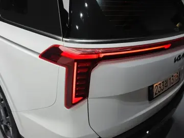2025 Kia Carnival с пробегом 2 231 км