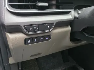 2023 Kia Carnival с пробегом 33 089 км