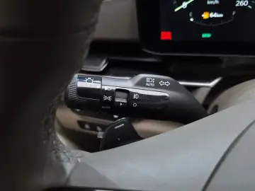 2025 Kia Carnival с пробегом 2 231 км