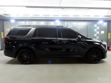 2024 Kia Carnival с пробегом 42 663 км